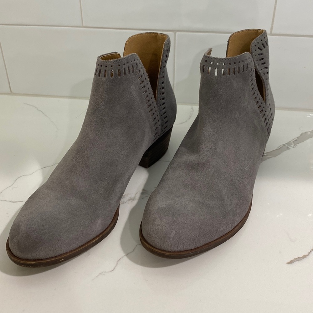 Lucky Brand Grey Leather Booties